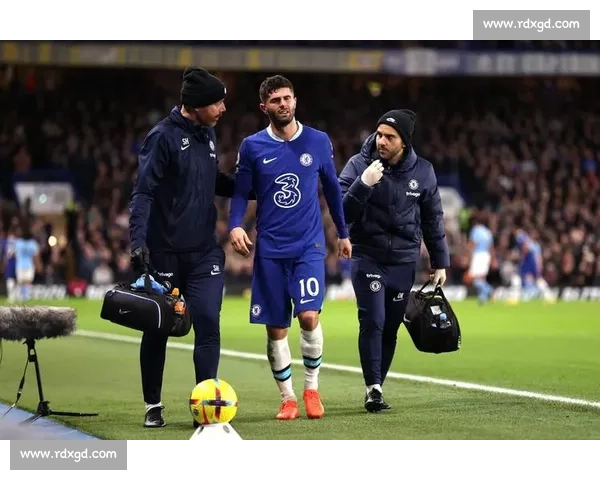 小维阿力挺普利希奇：质疑忠诚毫无根据，伤病不应掩盖热爱