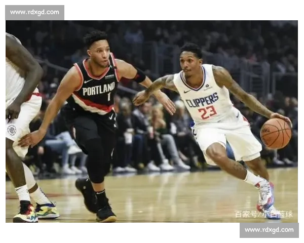 史密斯裸绞普莱斯豪取两连胜，统治级表现彰显实力差距